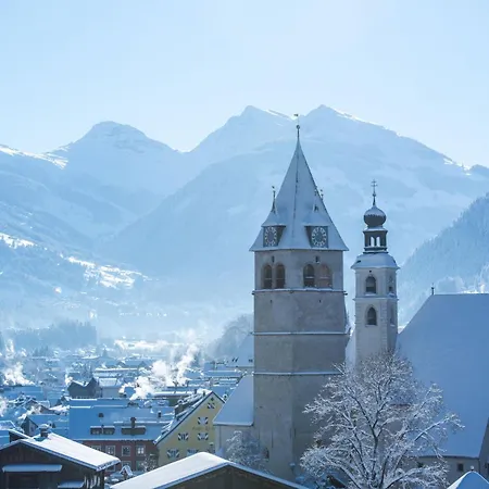 Landsitz Roemerhof - 4* Kitzbühel
