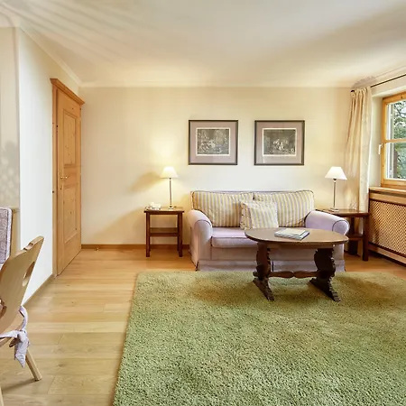 Landsitz Roemerhof - Apartmanhotel