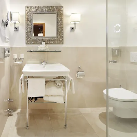 Apartmanhotel Landsitz Roemerhof - Kitzbühel