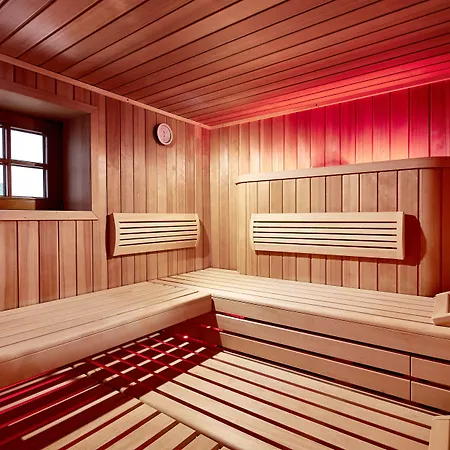 Apartmanhotel Landsitz Roemerhof - 4*