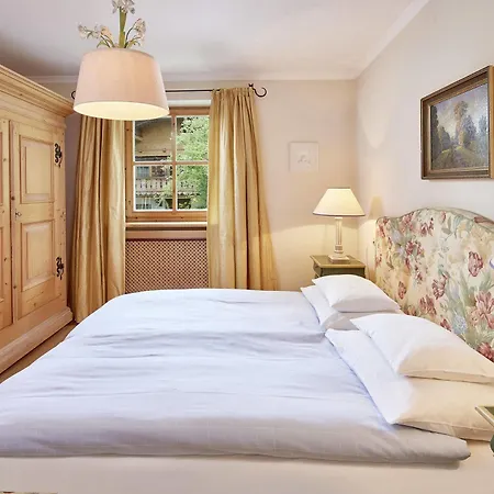 Landsitz Roemerhof - Hotel apartamentowy Kitzbühel