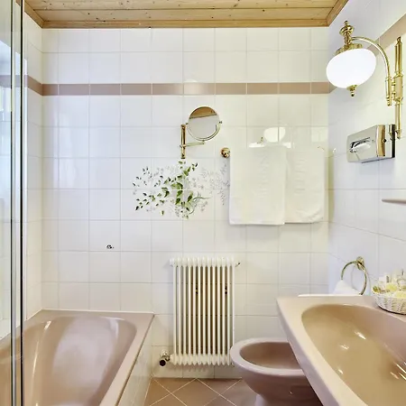 Landsitz Roemerhof - Apartmanhotel