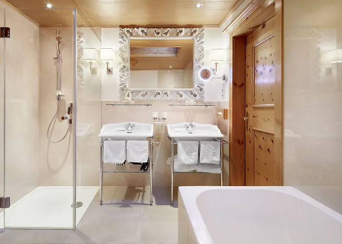 Aparthotel Landsitz Römerhof - 4*