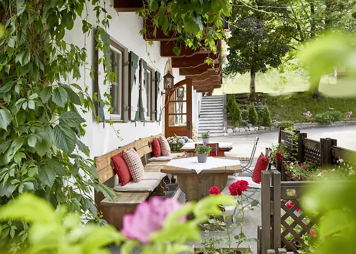 Lägenhetshotell Landsitz Roemerhof - 4*