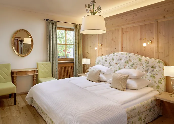 Landsitz Römerhof - Aparthotel