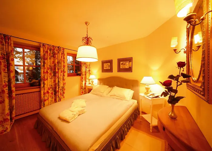 Landsitz Römerhof - Aparthotel