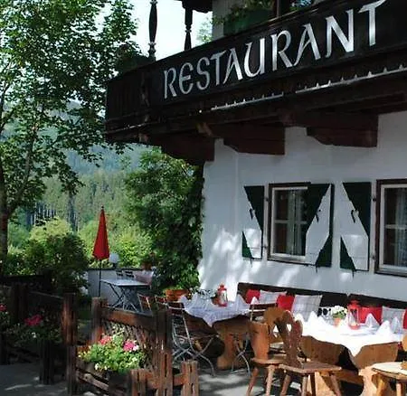 Landsitz Roemerhof - 4* Kitzbühel